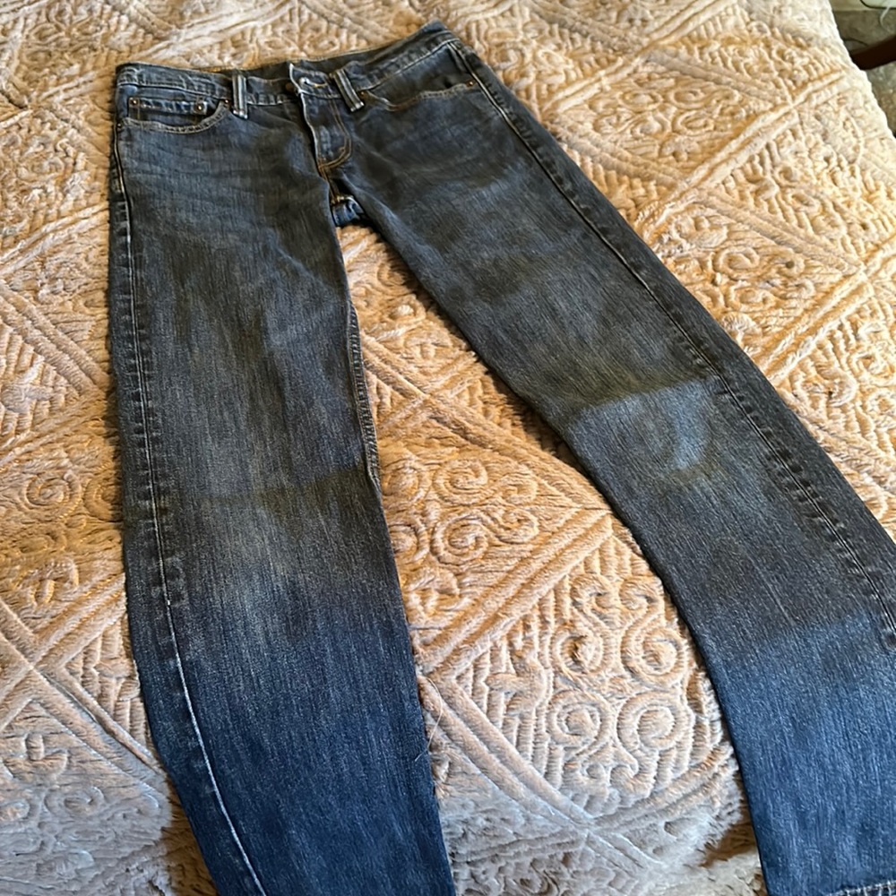 Levi's 28x34